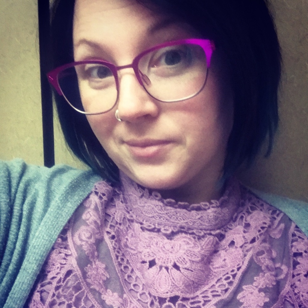 Meet your Posher, Annie